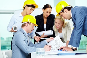 Роль строительного консалтинга и профессионального управления проектами в обеспечении лицензий и разрешений